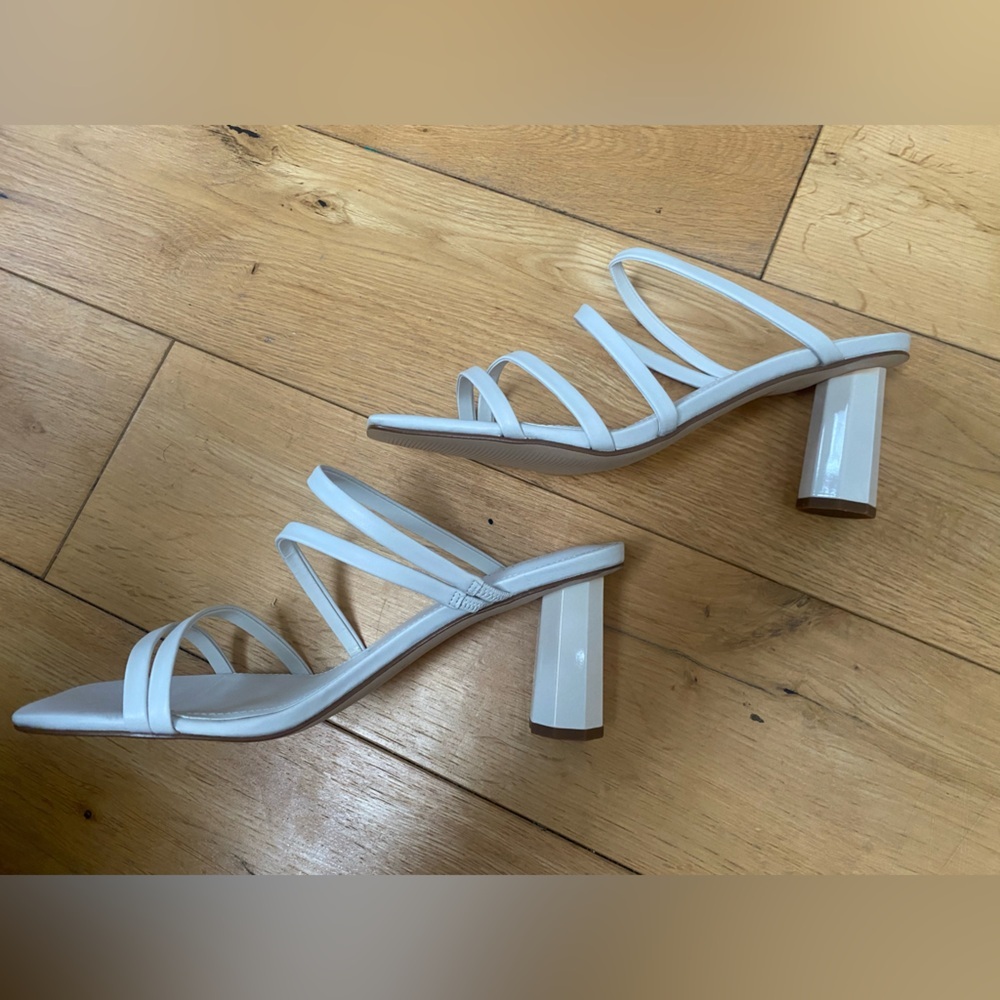 Marc Fisher Ivory White Strappy slide in heels​ - Picture 7 of 9